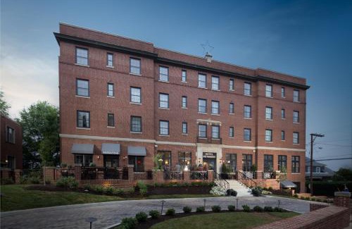 Farmville Hotel | Hotel Weyanoke