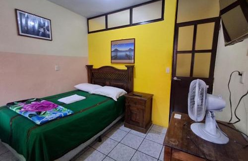 San Pedro La Laguna Hotel | Hotel y Restaurante Pinocchio