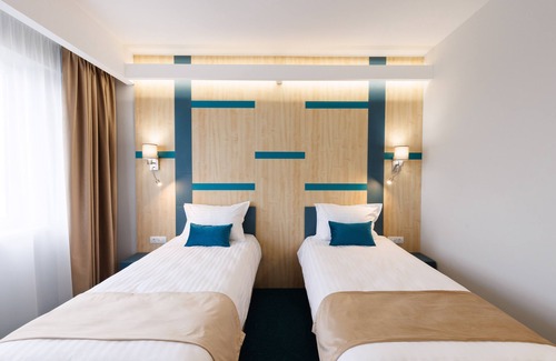 Sebes Hotel | Hotel YVY