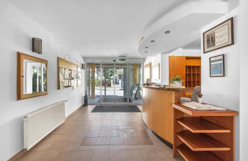 Dvur Kralove nad Labem Hotel | Hotel Za Vodou