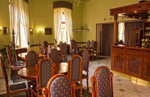 Kutna Hora Hotel | Hotel Zlatá Stoupa