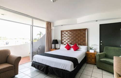 Zona Dorada Hotel | HOTEL ZONA DORADA SUITES