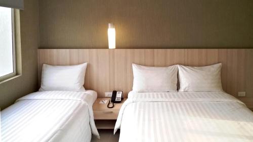 Barangay 76 Hotel | Hotel101 - Manila