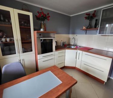 Olsztyn House | Hotelik Likusy - przy plaży nad jeziorem Ukiel i z bezpłatnym prywatnym parkingiem