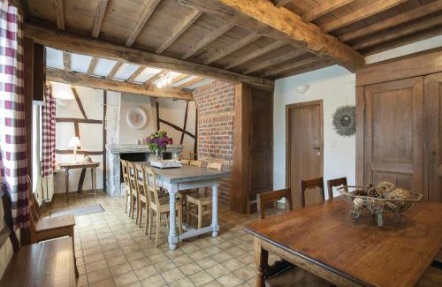 Weris House | Hourlay