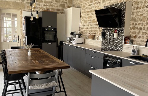 Saint-Donat-sur-l'Herbasse House | House with swimming pool and children's playground Drôme