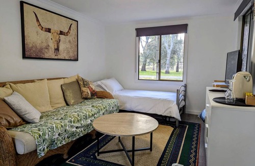 Dadswells Bridge House | House ∙ 1 bedroom ∙ 3 guests