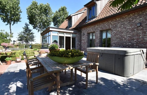 Lichtervelde House | House ∙ 1 bedroom ∙ 12 guests