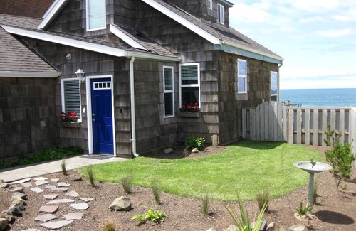 Lincoln City House | House ∙ 1 bedroom ∙ 8 guests