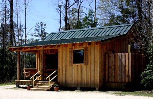 Kountze House | House ∙ 1 bedroom ∙ 2 guests