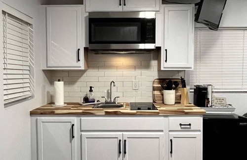 Fredonia House | House ∙ 1 bedroom ∙ 2 guests