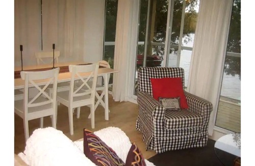Frontenac House | House ∙ 1 bedroom ∙ 4 guests