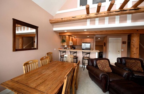 Saddle Ridge House | House ∙ 1 bedroom ∙ 8 guests