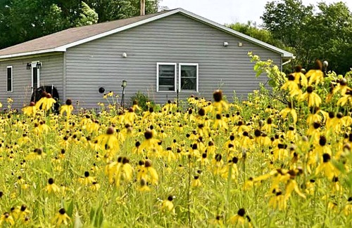 Murrayville House | House ∙ 1 bedroom ∙ 4 guests