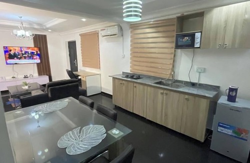 Orozo Apartment | House 17 Apartment and Services Ltd