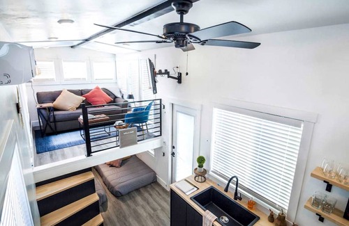 Apple Valley House | House ∙ 2 bedrooms ∙ 6 guests