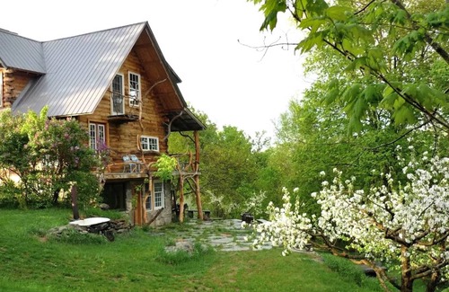 West Pawlet House | House ∙ 2 bedrooms ∙ 8 guests