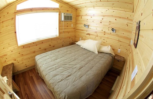 Chapin House | House ∙ 2 bedrooms ∙ 6 guests