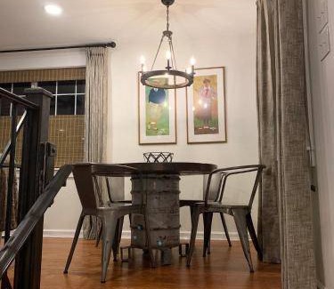 Mount Vernon House | House ∙ 2 bedrooms ∙ 8 guests