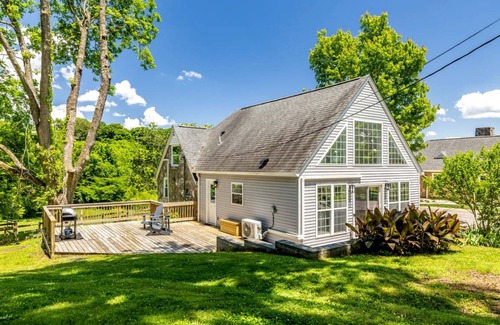Maryville House | House ∙ 2 bedrooms ∙ 4 guests