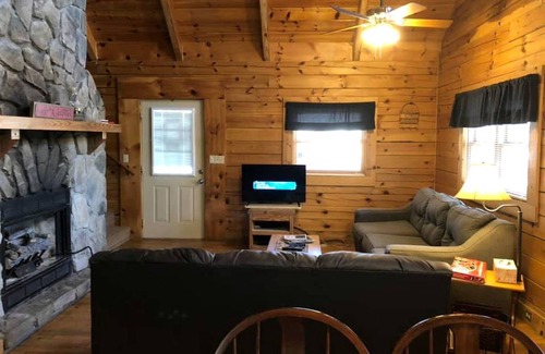 Hico House | House ∙ 3 bedrooms ∙ 6 guests