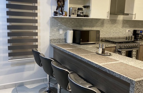 Rosarito House | House 3 floors with ocean views and community pool