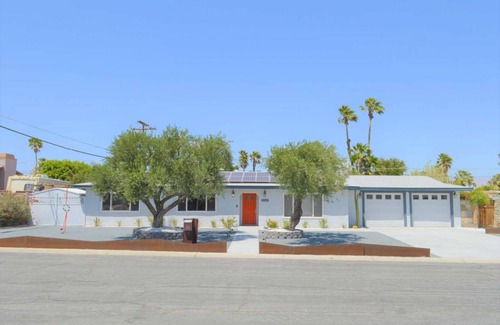 Desert Park Estates House | House ∙ 3 bedrooms ∙ 6 guests