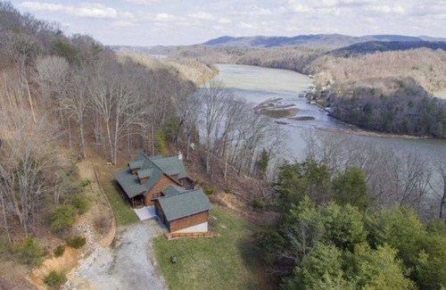 Draper House | House ∙ 4 bedrooms ∙ 8 guests