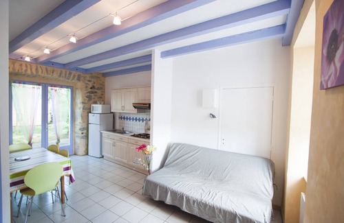 Montreal House | HOUSE 4A - Terrace, garden furniture, beautiful view, swimming pool, summer entertainment