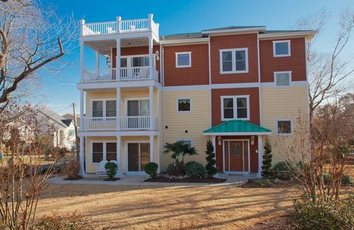 Croatan Beach House | House ∙ 5 bedrooms ∙ 14 guests