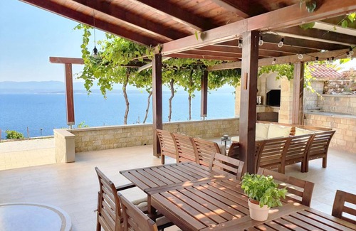Nerezise House | House ∙ 5 bedrooms ∙ 12 guests