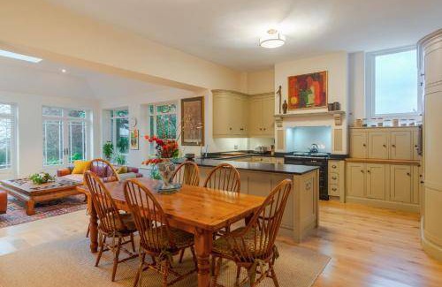 Wargrave House | House ∙ 6 bedrooms ∙ 12 guests