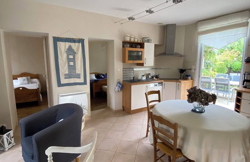 Esperance-Cottages House | House 800 metres from Thermes Marins, beach, wifi, very quiet, see you soon!