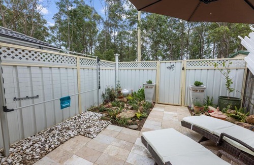 Cessnock House | House by Lavender Lane - Forest Views, FREE Parking