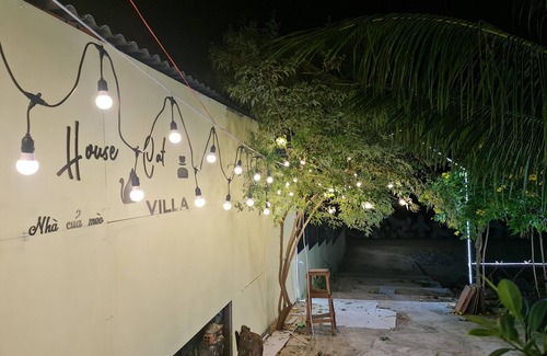 Phan Thiet Villa | House Cat Villa