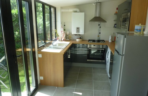 Dinard House | House Dinard, ideally located close to Saint Enogat beach. Wifi. Parking