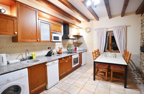 Tudes House | House