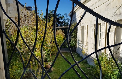 Gennes-Val-de-Loire House | House-Exclusive-Private Bathroom-Garden view-Gîte La Haute Cormerie