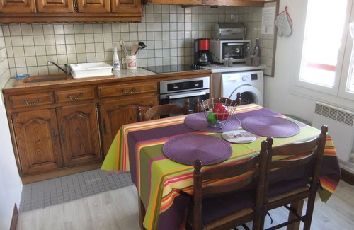 Saint-Etienne-de-Baigorry House | House * * * in the heart of the typical village of Saint Etienne de Baigorry