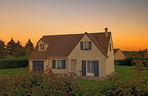 Saint-Antonin-de-Sommaire House | House with SPA & indoor SAUNA Large garden and fireplace 😊