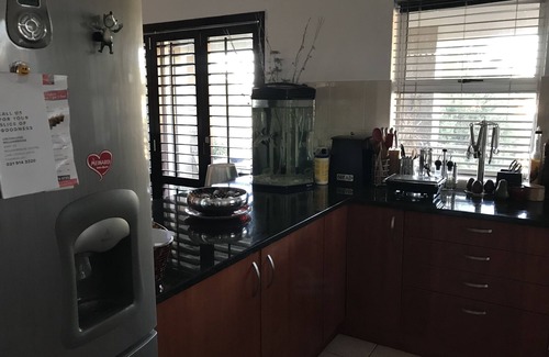 Trawal House | House in Durbanville Sonstraal Hights; is wine lands .25 km from Cape Town .
