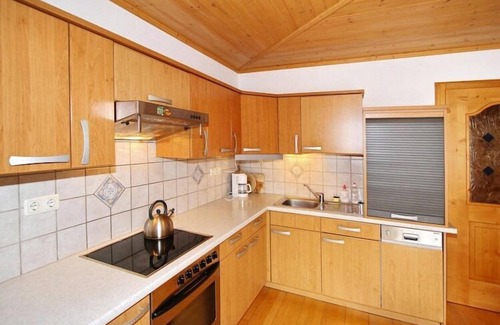 Oberkrimml Apartment | House in Krimml near Waterfalls & Hiking Trails