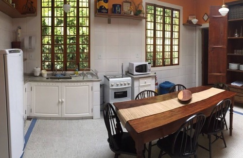 Petropolis House | House in Old Town