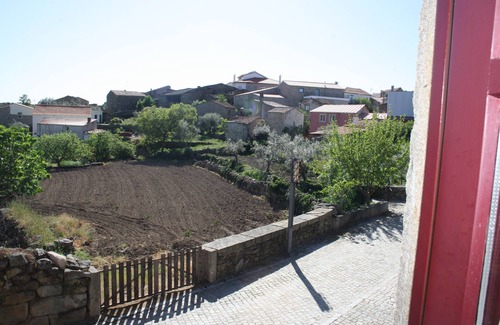 Sendim Cottage | House in Picote no Parque Natural do Douro Internacional