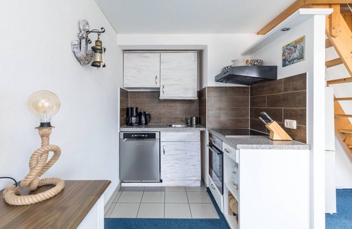 Niendorf Apartment | House lake view apartment 20