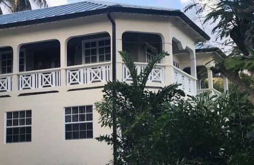 Vieux Fort Quarter House | House