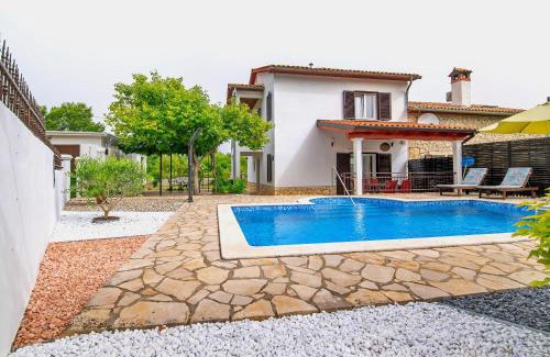 Snasici House | House Marija
