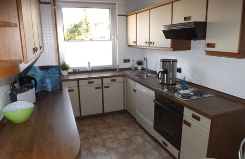 Holweide House | House, modern, excellent transport links, central, quiet, Wi-Fi, parking