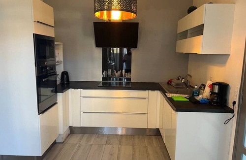Plateau - Mont-Valerien House | House Mont Valerien with garden, near La Defense and Rueil 2000 with Parking