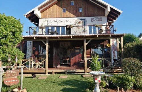 Haenertsburg Bed & Breakfast | House of Art